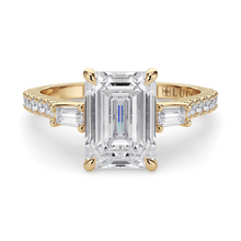 Load image into Gallery viewer, LUCCE SOPHIA™ Pavé Emerald Lab Diamond 1.03ct D VVS2 14K Yellow Gold