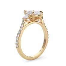 Load image into Gallery viewer, Lucce Sophia Pavé Marquise Diamond