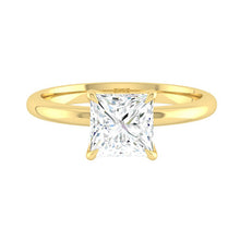 Load image into Gallery viewer, Lucce Lucia Princess Moissanite