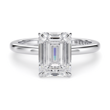 Load image into Gallery viewer, Lucce Verona Emerald Diamond