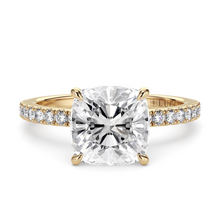 Load image into Gallery viewer, Lucce Verona Pave Cushion Moissanite