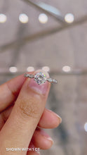 Load and play video in Gallery viewer, Moissanite Lab Diamond Engagement Ring Wedding Rings Manila Philippines

