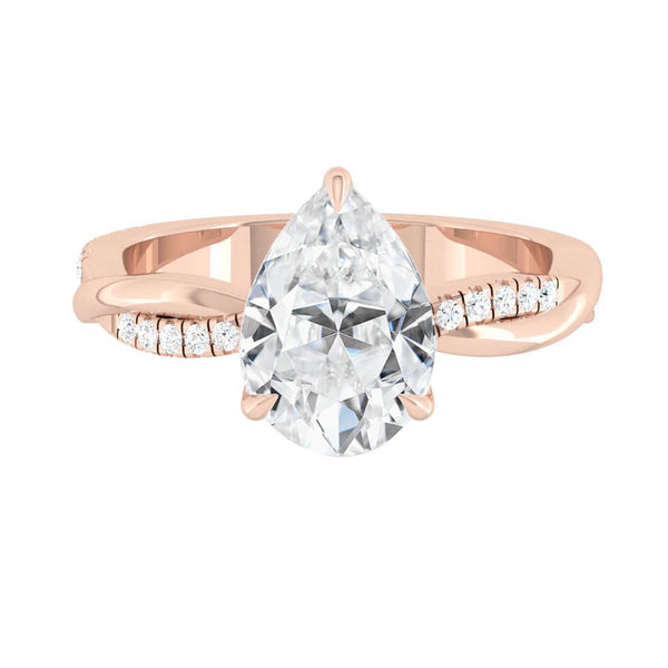 Lucce Fiore Pear Moissanite