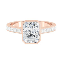 Load image into Gallery viewer, Lucce Carla Channel Radiant Moissanite