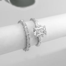 Load image into Gallery viewer, Lucce Sophia Luxe Radiant Moissanite