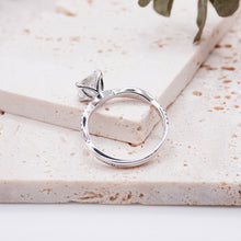 Load image into Gallery viewer, Lucce Fiore Princess Diamond