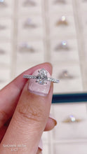 Load and play video in Gallery viewer, Pear Lab diamond Engagement ring Moissanite Wedding Bands Manila Philippines
