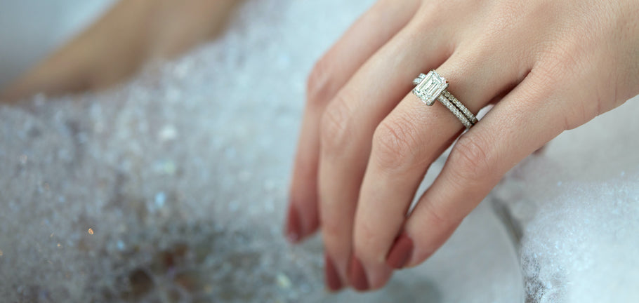 When to Take Off Your Engagement Ring? Even if You Don't Want To