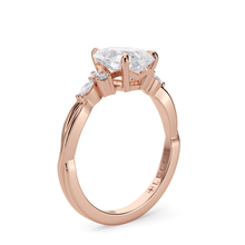Load image into Gallery viewer, Lucce Alessa Pear Diamond
