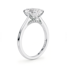 Load image into Gallery viewer, Lucce Azalea Emerald Diamond
