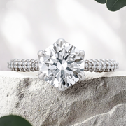 LUCCE AZALEA™ Luxe Round 3.10ct CELESTE™ Moissanite Platinum
