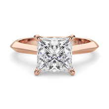 Load image into Gallery viewer, Lucce Ecuadorian Princess Diamond
