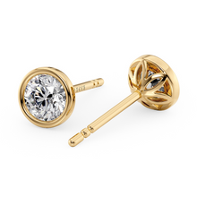 Load image into Gallery viewer, Lucce Carla 6-Prong Earrings Round Diamond
