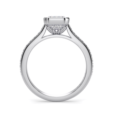 Load image into Gallery viewer, Lucce Carla Pavé Emerald Diamond
