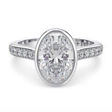 Load image into Gallery viewer, Lucce Carla Pavé Oval Diamond
