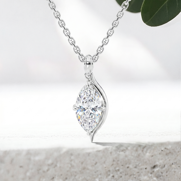 LUCCE CONSTANCE™ Solitaire Marquise Natural Diamond 0.40ct H VS2 GIA Platinum