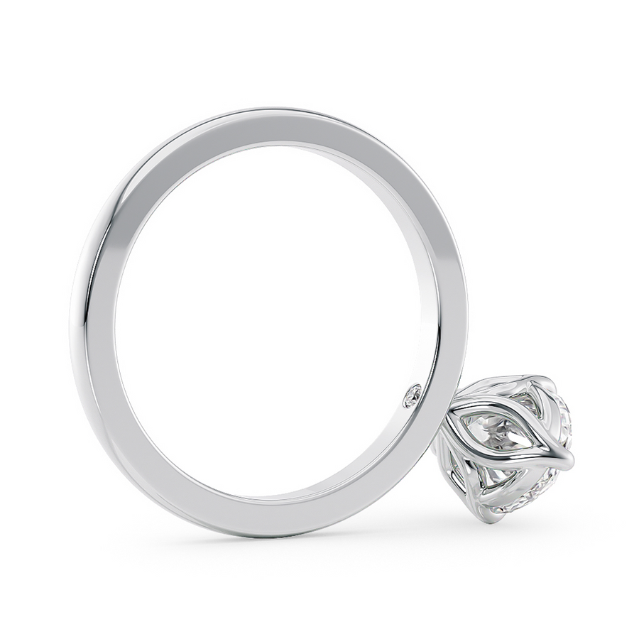 Load image into Gallery viewer, LUCCE  Oval cut Solitaire Diamond Ring with Petal Prongs Hight Setting Engagement Ring in Gold or Platinum 
