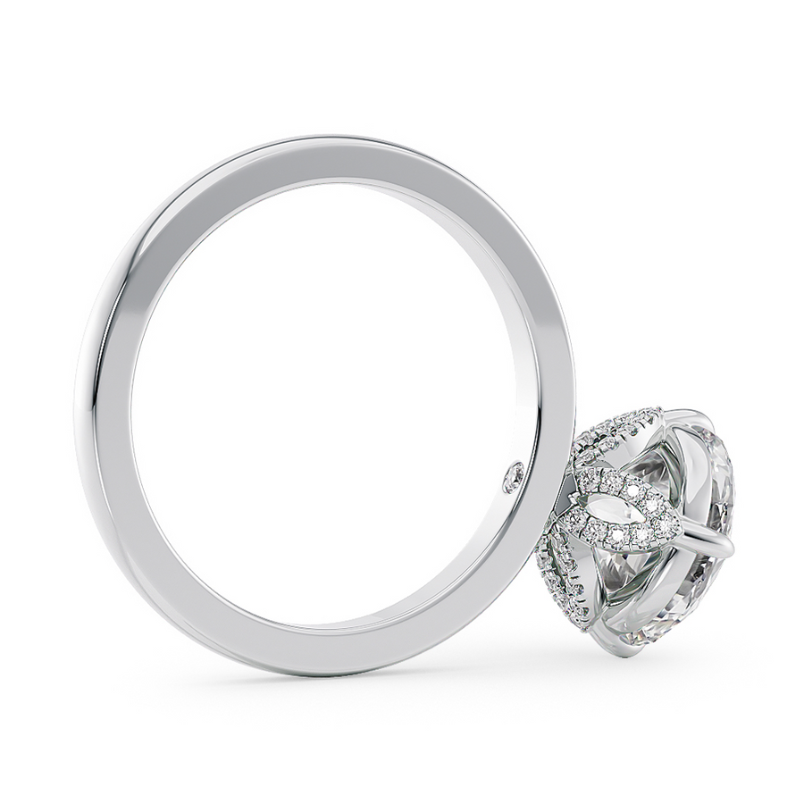Load image into Gallery viewer, LUCCE Round cut Solitaire Diamond Ring with Petal Prongs Hight Setting Engagement Ring in Gold or Platinum 
