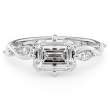 Load image into Gallery viewer, Lucce Constance Vielle Emerald Diamond
