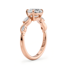 Load image into Gallery viewer, Lucce Constance Viello Heart Diamond
