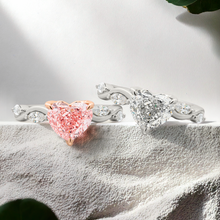 Load image into Gallery viewer, Constance Heart Rosé Pink Diamond
