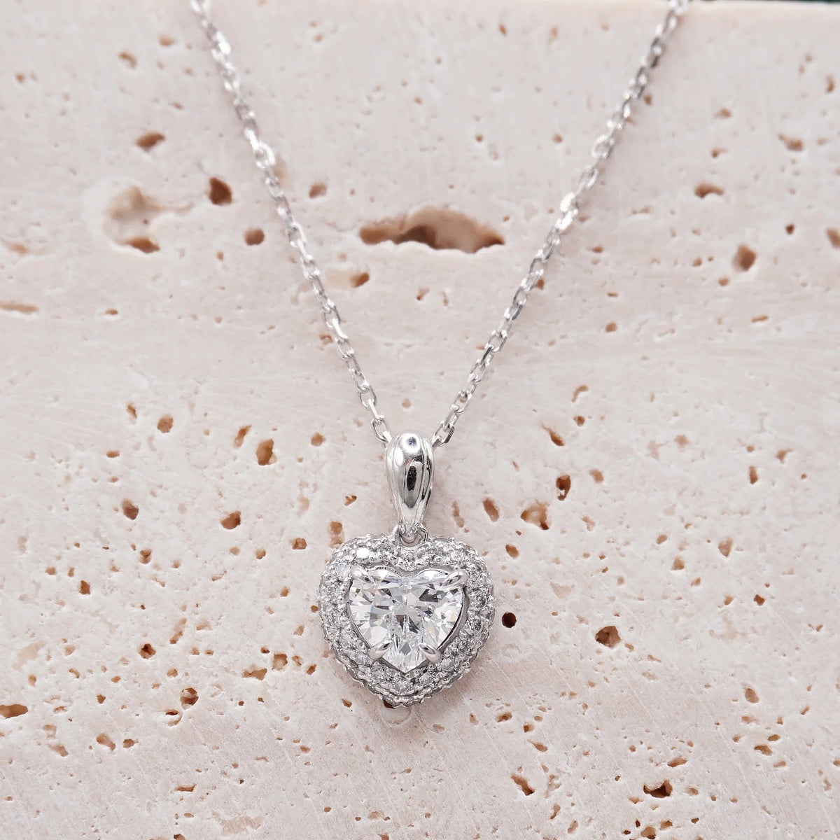 Load image into Gallery viewer, LUCCE PRESA™ Heart Necklace Diamond
