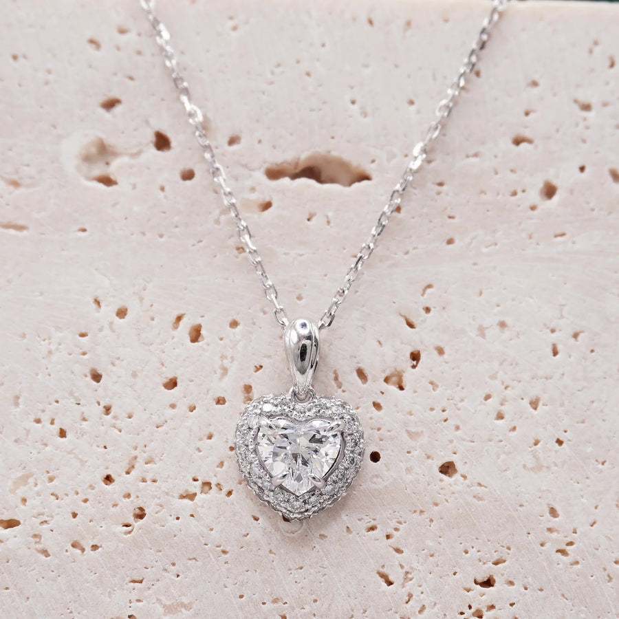 Load image into Gallery viewer, LUCCE PRESA™ Heart Necklace Diamond
