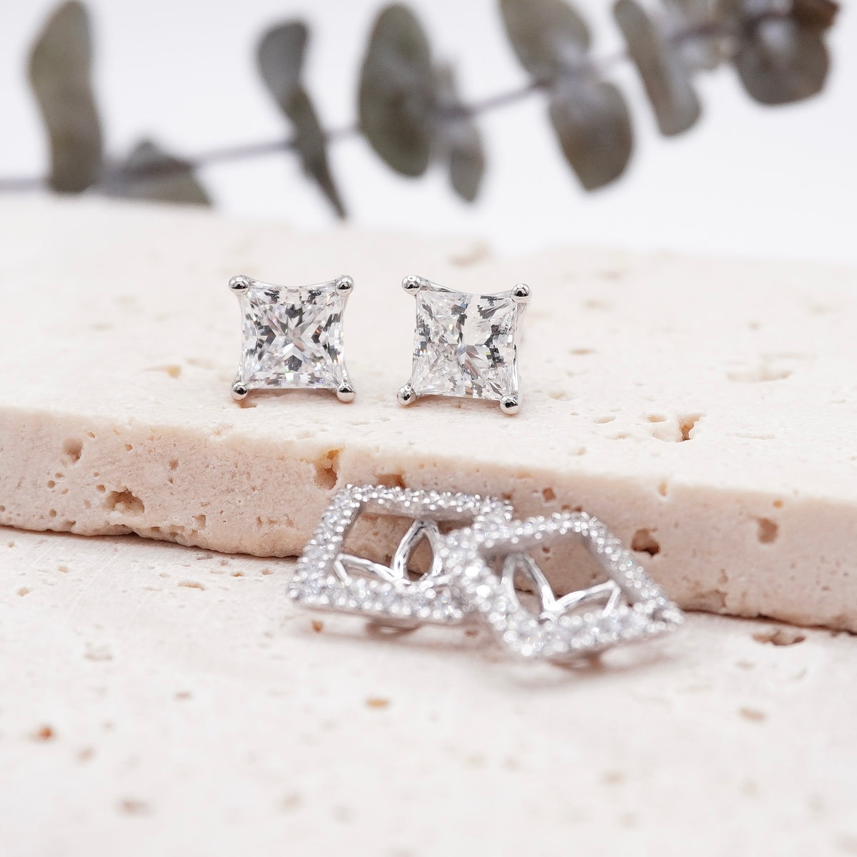 Load image into Gallery viewer, LUCCE MONTEVALLE™ Earrings Princess Diamond
