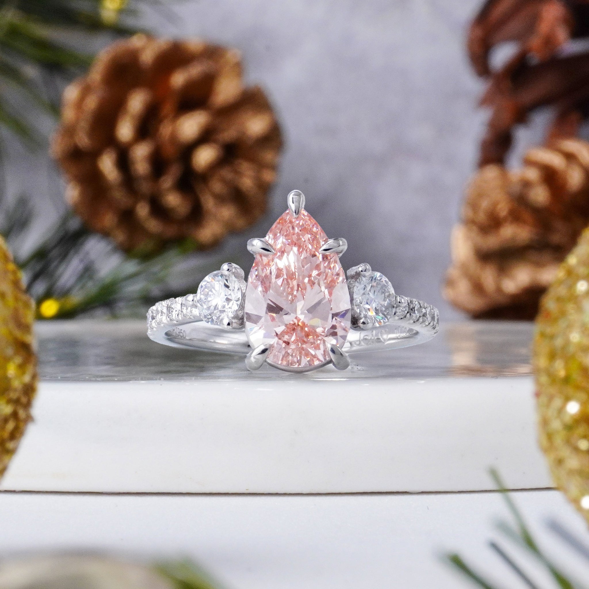 Siena Pavé Pear Rosé | Pink Lab Diamond Ring - Three Stone – Lucce