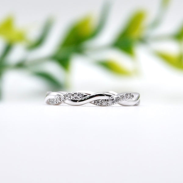 Vina 0.30ctw SUPERNOVA Moissanite