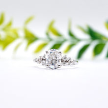 Load image into Gallery viewer, Ellia Oval 1.52ct SUPERNOVA Moissanite

