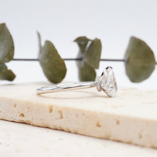 Load image into Gallery viewer, Lucia Halo Pear Moissanite
