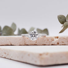 Load image into Gallery viewer, Sophia Pavé Luxe Diamond
