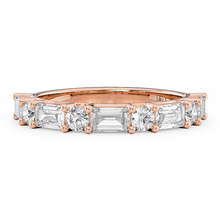 Load image into Gallery viewer, Lucce Della Diamond

