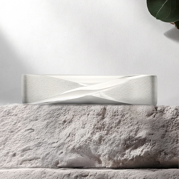 Lucce Esso Brushed 4mm 14K White Gold