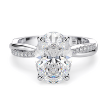 Load image into Gallery viewer, LUCCE FIORE™ Oval Lab Diamond 1.01ct E VVS2 IGI 18K White Gold
