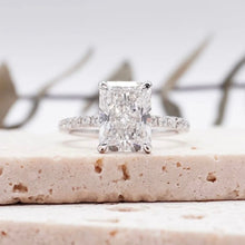 Load image into Gallery viewer, Sapienza Pavé Radiant Diamond
