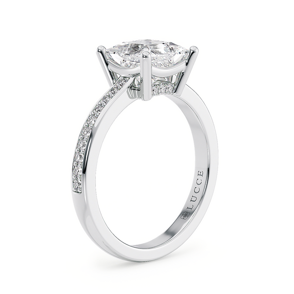 LUCCE KAELA™ Cushion Diamond