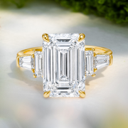 LUCCE GALERIE™ Emerald Lab Diamond 5.34ct F VS1 18K Yellow Gold