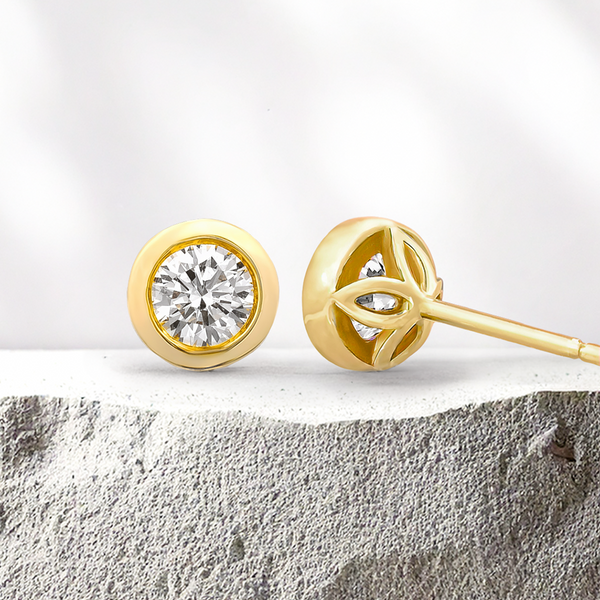 Lucce Carla Round Earrings Lab Diamond 0.22CTW 18K Yellow Gold