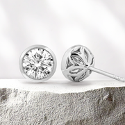 LUCCE CARLA™ Round Earrings Lab Diamond 1.68ctw E VVS2 Id IGI Platinum