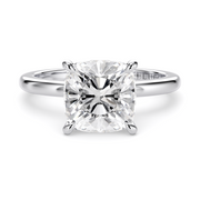 LUCCE LUCIA™ Cushion Diamond