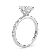 Load image into Gallery viewer, Lucce Lucia Halo Pavé Pear Diamond
