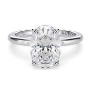 LUCCE LUCIA™ Oval Gemstone