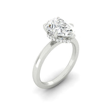 Load image into Gallery viewer, Madelyne Pear Moissanite
