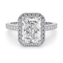 Load image into Gallery viewer, Lucce Montevalle Radiant Diamond
