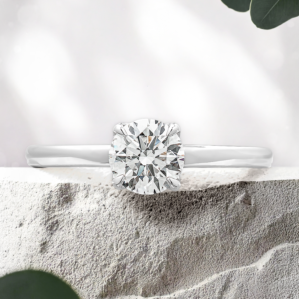 Lucce Verona Round Lab Diamond 0.82ct E VVS2 Id IGI 18K White Gold