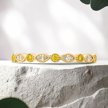 Load image into Gallery viewer, Lucce Aina Sunburst 0.55CTW Lab Diamond 18K Yellow Gold
