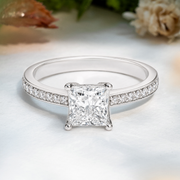 LUCCE KAELA™ Princess Lab Diamond 1.25ct E VVS2 IGI 14K White Gold