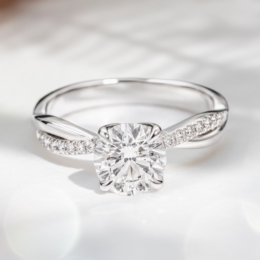 Load image into Gallery viewer, LUCCE FIORE™ Round Lab Diamond 1.06ct D VVS2 Id IGI Platinum
